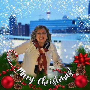 Meet your Posher, Corinne